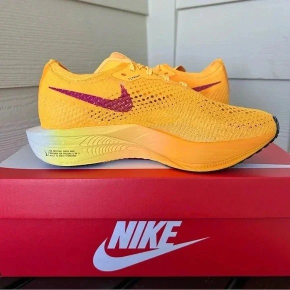 SIZE 8.5 - NIKE ZOOMX VAPORFLY NEXT% 3 LASER ORANGE W - Picture 4 of 5